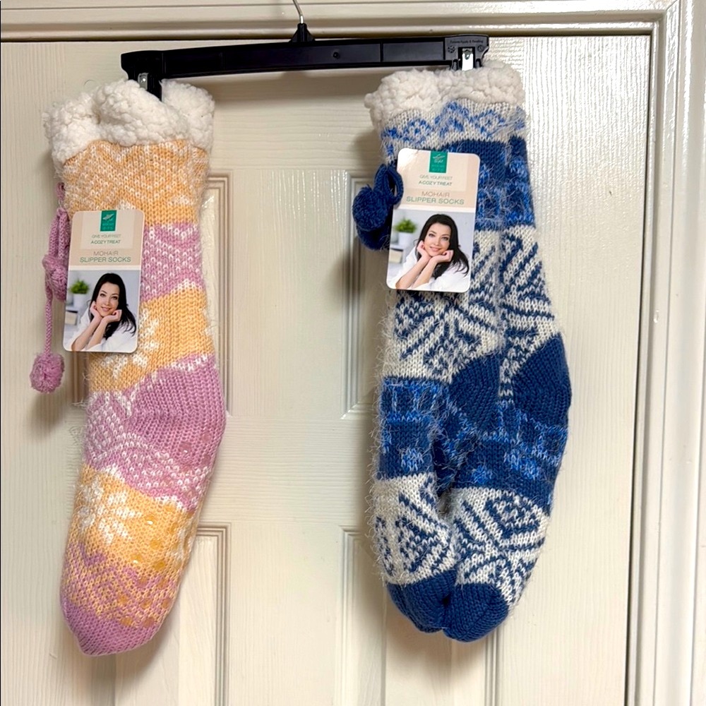 NWT MOHAIR Cozy Knit Slipper Socks - Pink and Blue